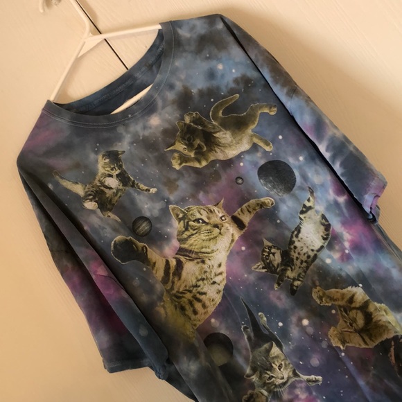Women’s Dom tie dye Y2k Galaxy Cat T-Shirt - Blue and Purple - Picture 3 of 11